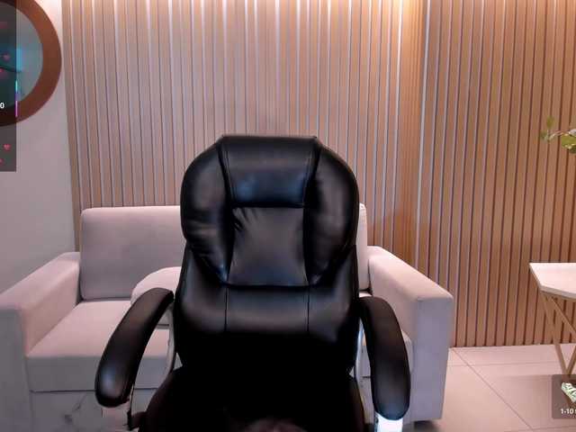 MayaMoretti's BongaCams show and profile