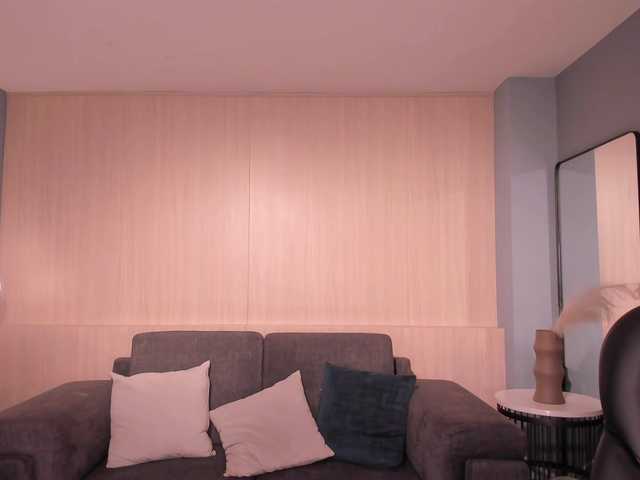 MayaMoretti's BongaCams show and profile