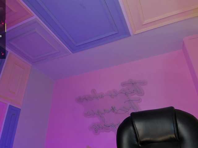 MayaMoretti's BongaCams show and profile