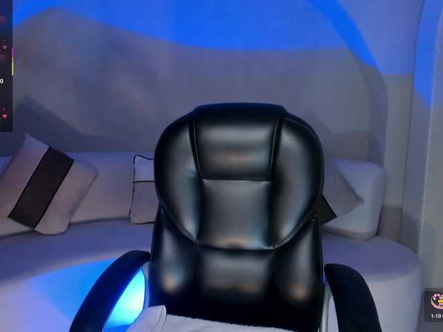 MayaMoretti's BongaCams show and profile