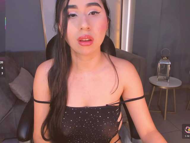 MayaMoretti's BongaCams show and profile