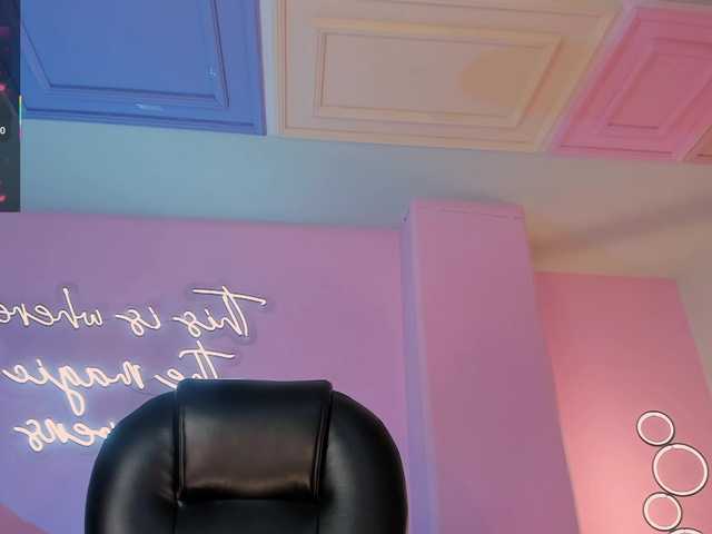 MayaMoretti's BongaCams show and profile