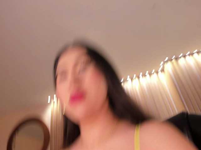 MayaMoretti's BongaCams show and profile