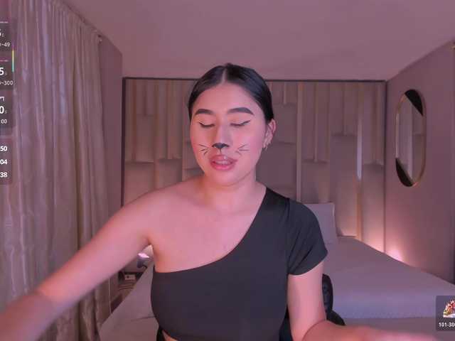 MayaMoretti's BongaCams show and profile