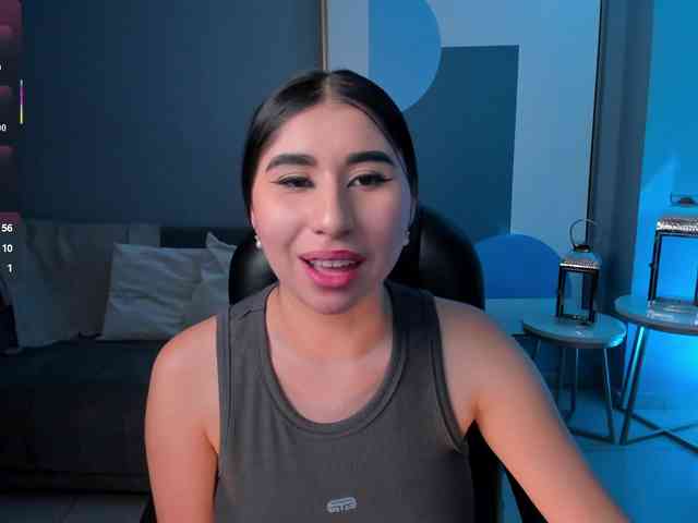MayaMoretti webcam