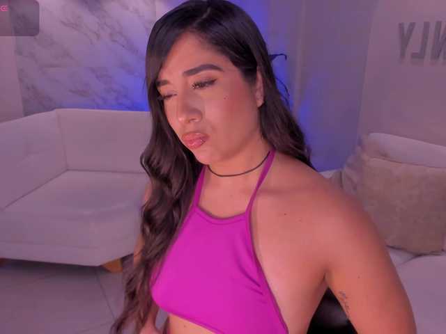 SussyBell's BongaCams show and profile