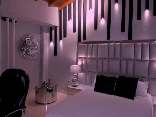 SussyBell's BongaCams show and profile