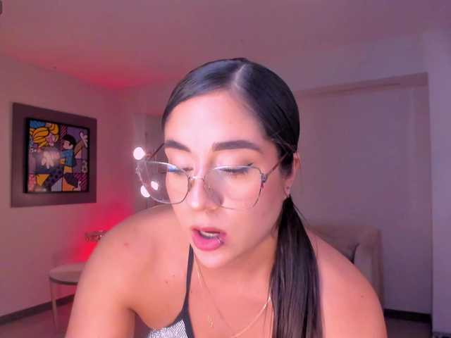  SussyBell chat room