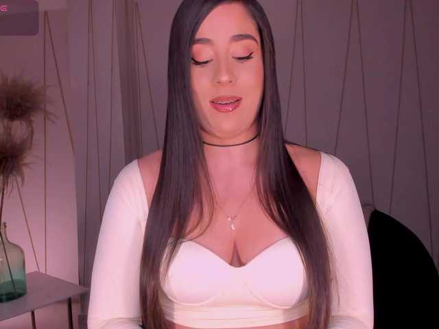 SussyBell's BongaCams show and profile