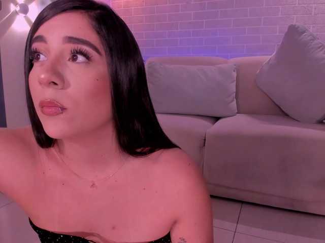 SussyBell's BongaCams show and profile