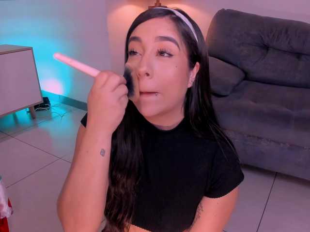 SussyBell's BongaCams show and profile