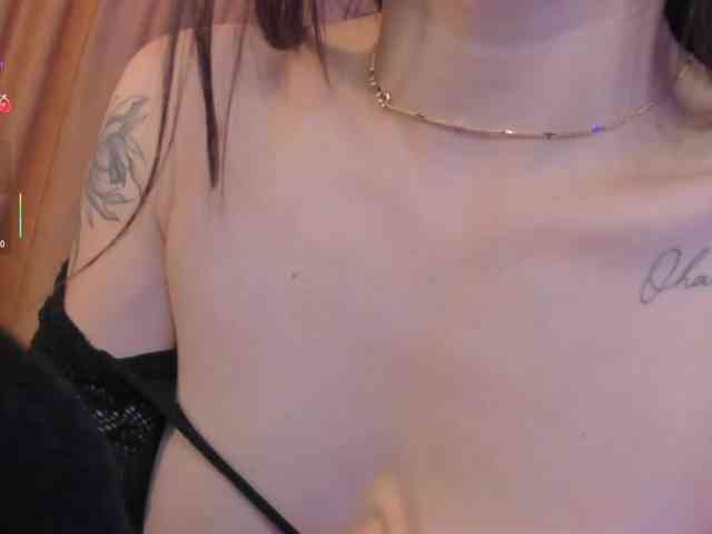 AnnaHoffman webcam