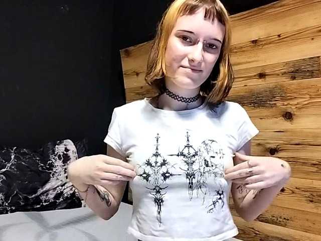 NellieKlingelhoefer from BongaCams is Freechat