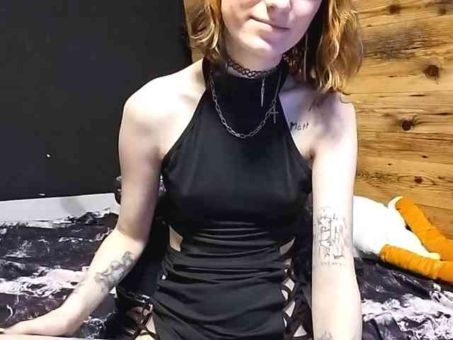 NellieKlingelhoefer webcam