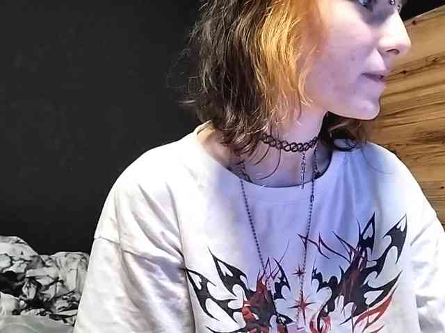 NellieKlingelhoefer webcam