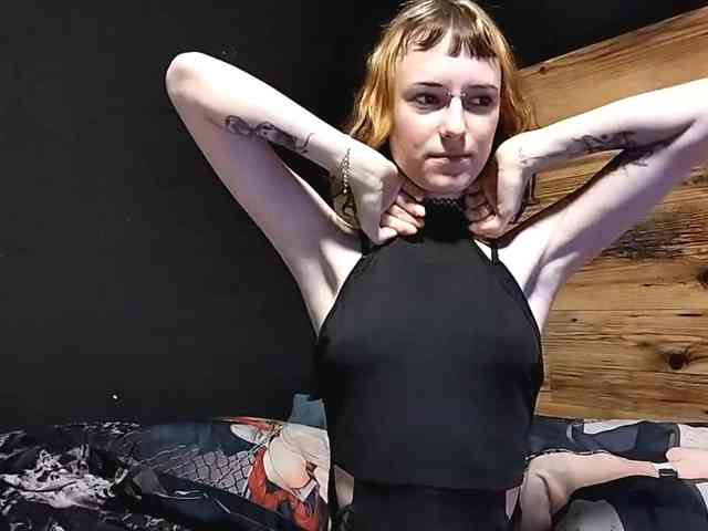 NellieKlingelhoefer webcam