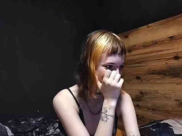 NellieKlingelhoefer webcam