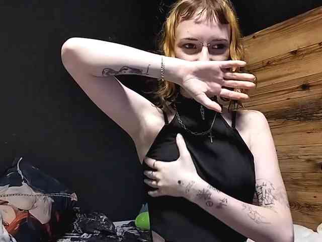 NellieKlingelhoefer webcam