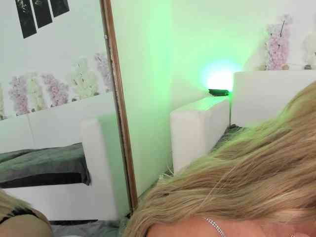 HoneyKissy HoneyKissy