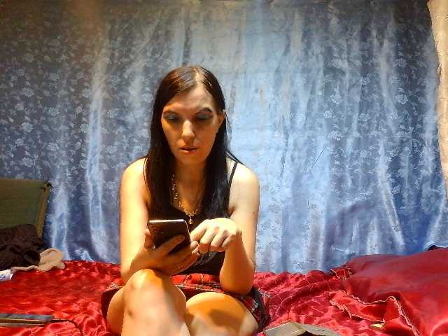 Evalipsievam's BongaCams show and profile