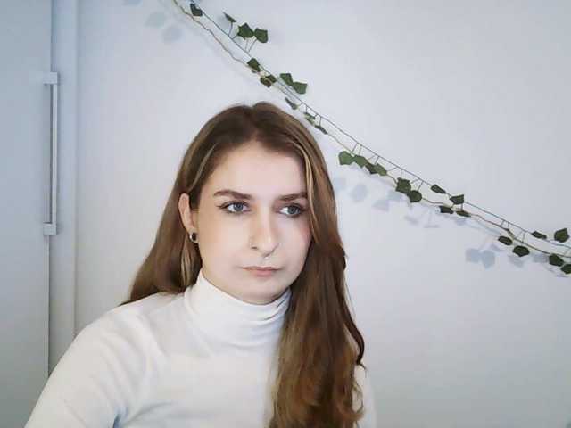 HotNina19 from BongaCams