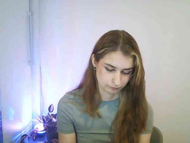 HotNina19 webcam