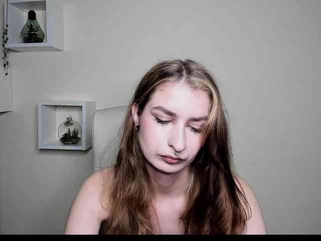 HotNina19 webcam