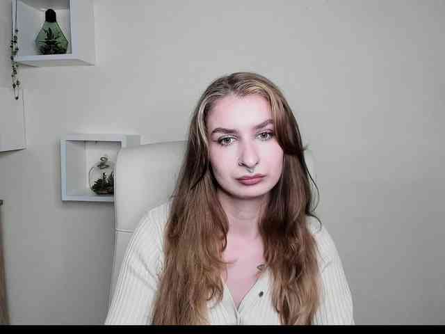 HotNina19 webcam