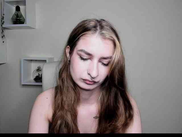 HotNina19 webcam