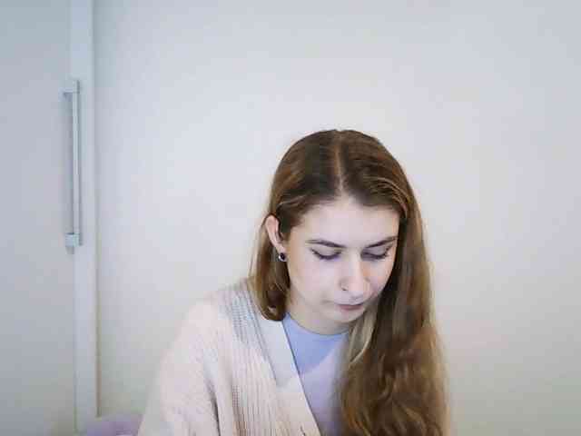 HotNina19 webcam
