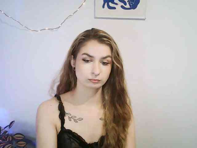 HotNina19 webcam