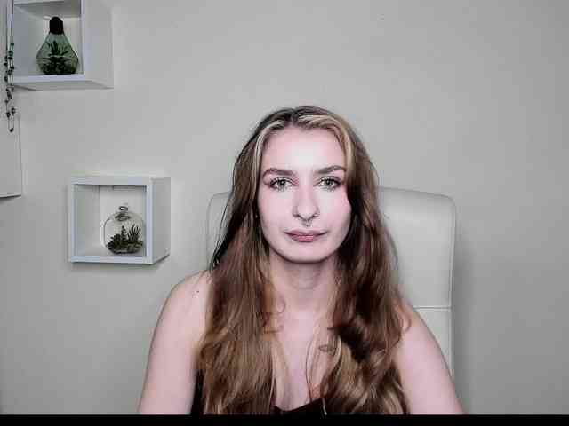 HotNina19 webcam