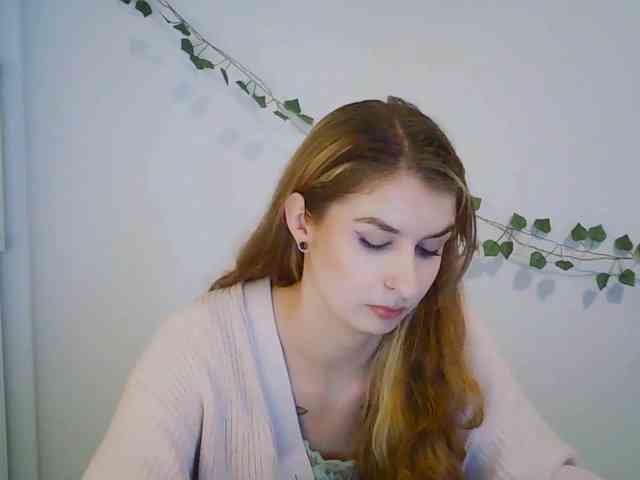 HotNina19 webcam