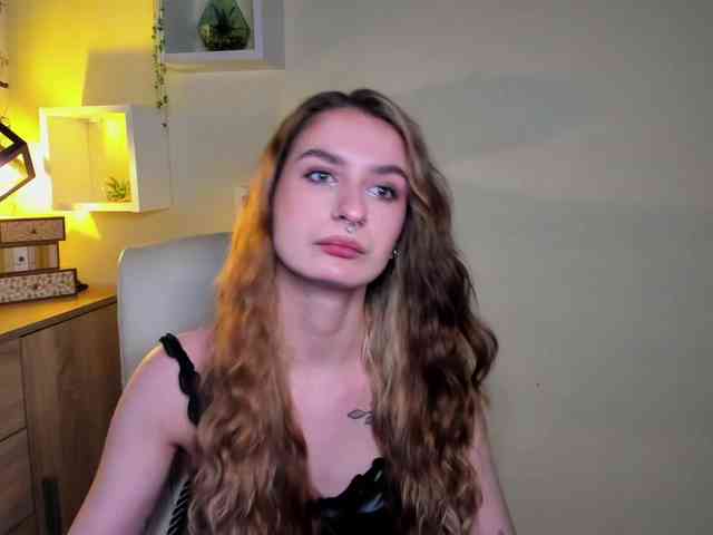 HotNina19 webcam