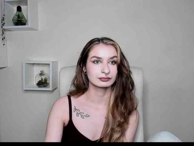 HotNina19 webcam