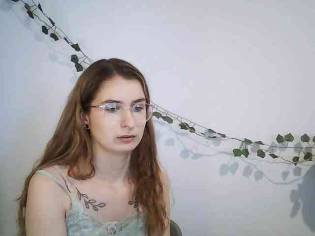 HotNina19 webcam