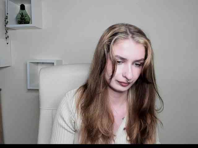 HotNina19 webcam