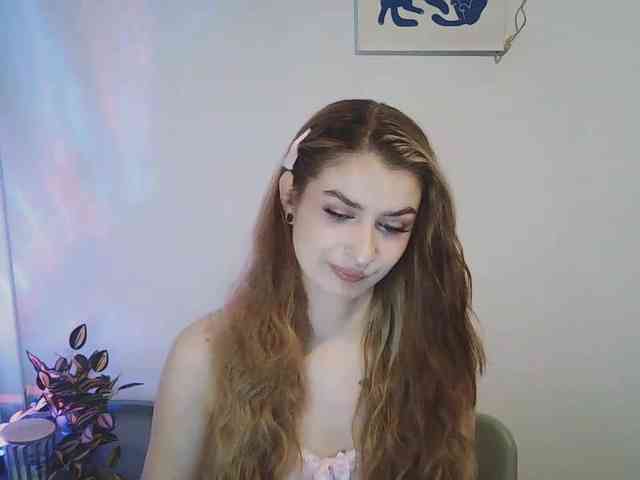 HotNina19 webcam
