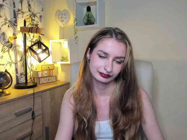 HotNina19 webcam
