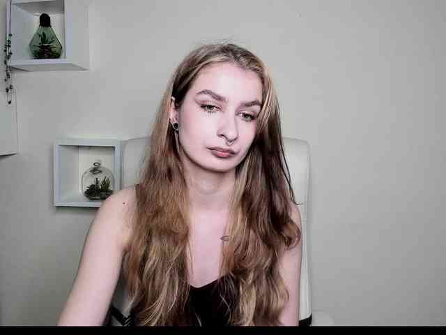 HotNina19 webcam