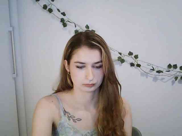 HotNina19 webcam