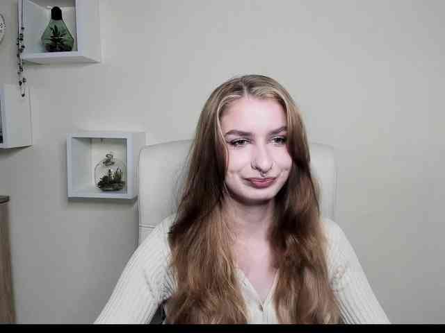 HotNina19 webcam