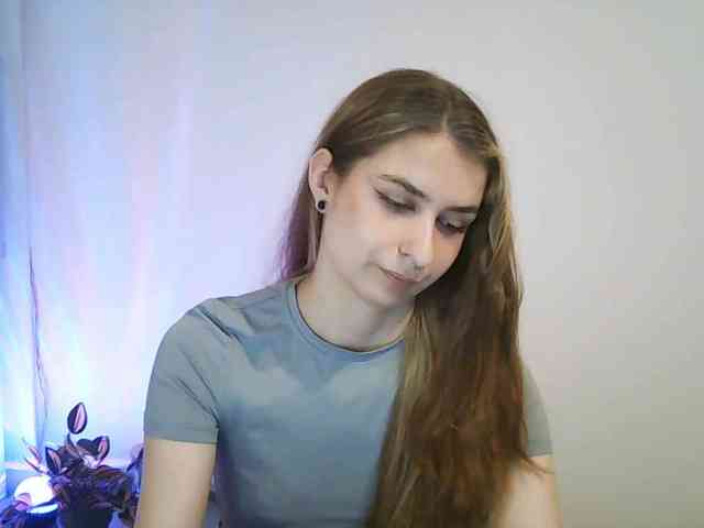 HotNina19 webcam