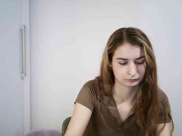 HotNina19 webcam