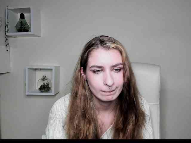 HotNina19 webcam