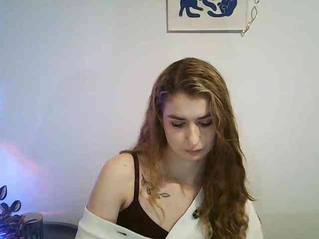 HotNina19 webcam