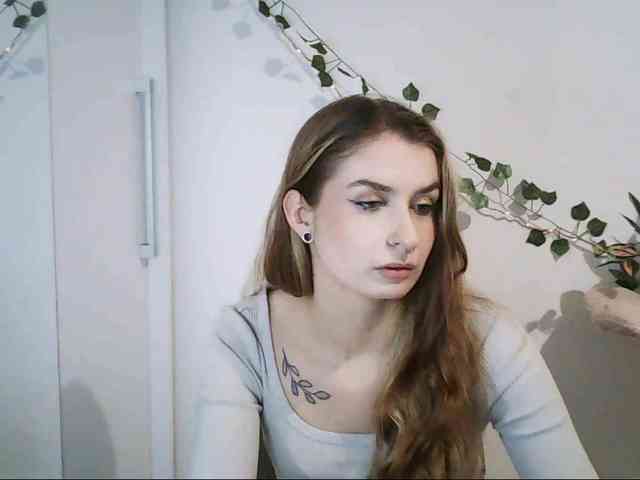 HotNina19 webcam