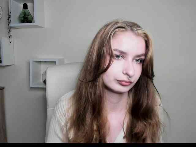 HotNina19 webcam