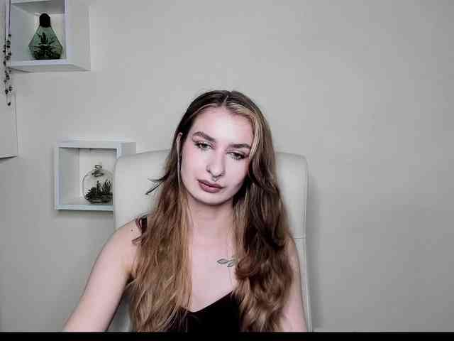 HotNina19 webcam