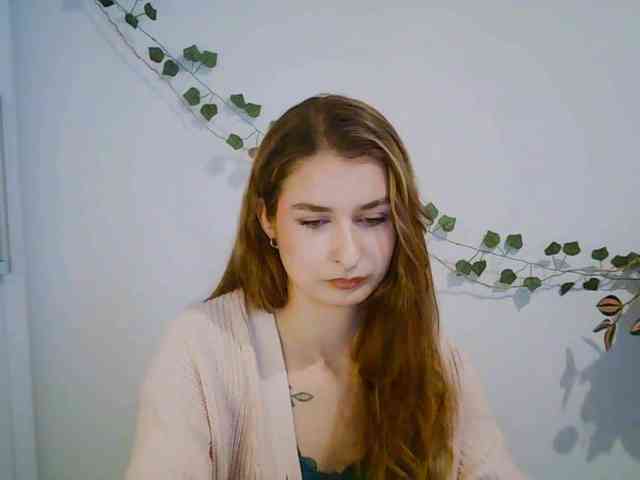 HotNina19 webcam